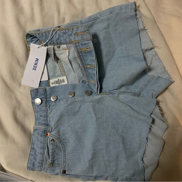 H&M shorts - Picture 3 of 4